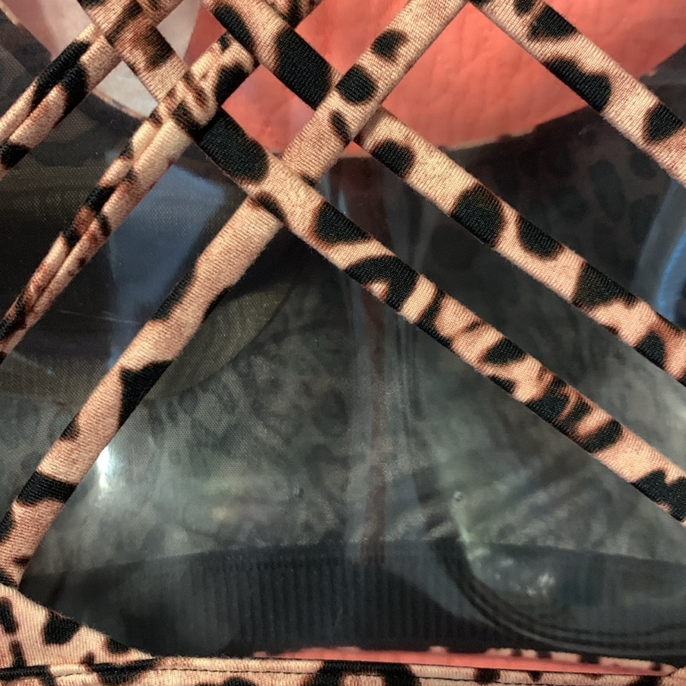 Victoria Secret Sports Bra - Picture 4 of 11